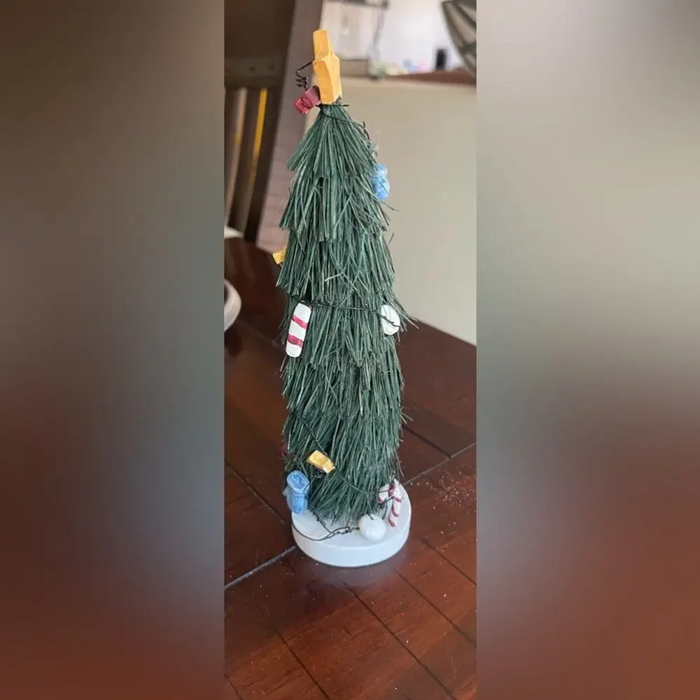 Vintage Christmas tree decoration 8”